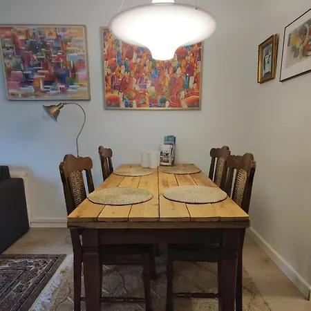 Stylish Two In The Very Center *